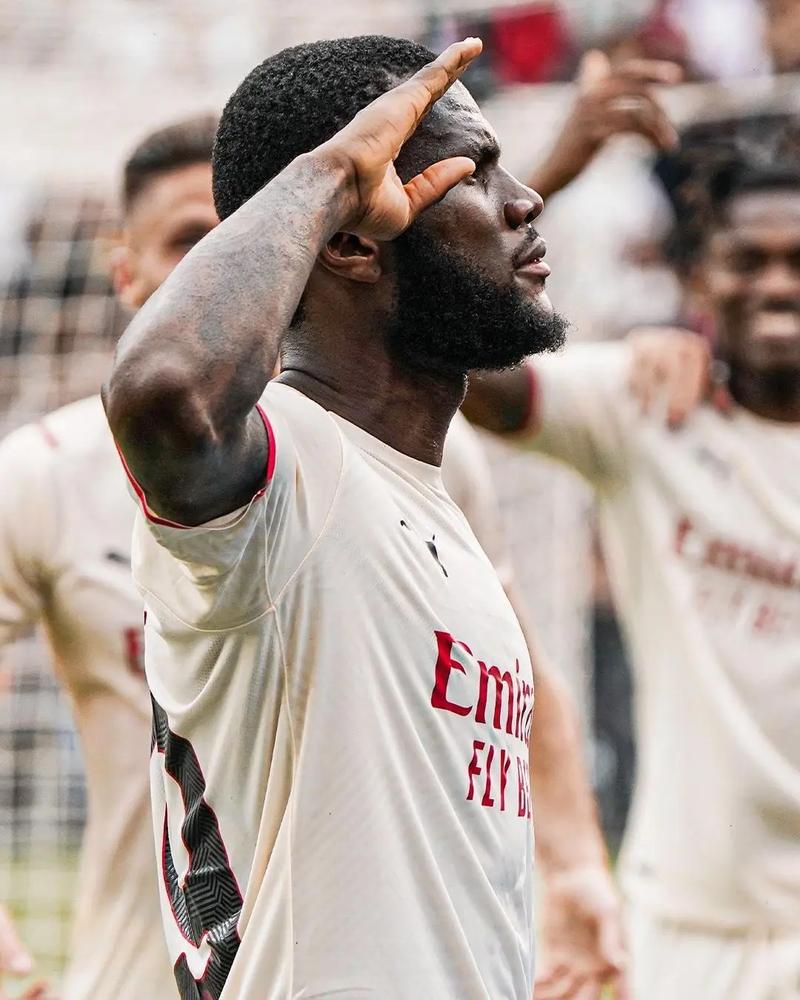 NBA杯战报：东契奇35+11，湖人129-119击败独行侠