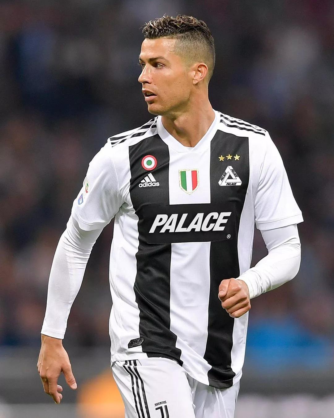 特殊癖好？埃基蒂克名字对称，职业生涯穿过11、22、33、44号